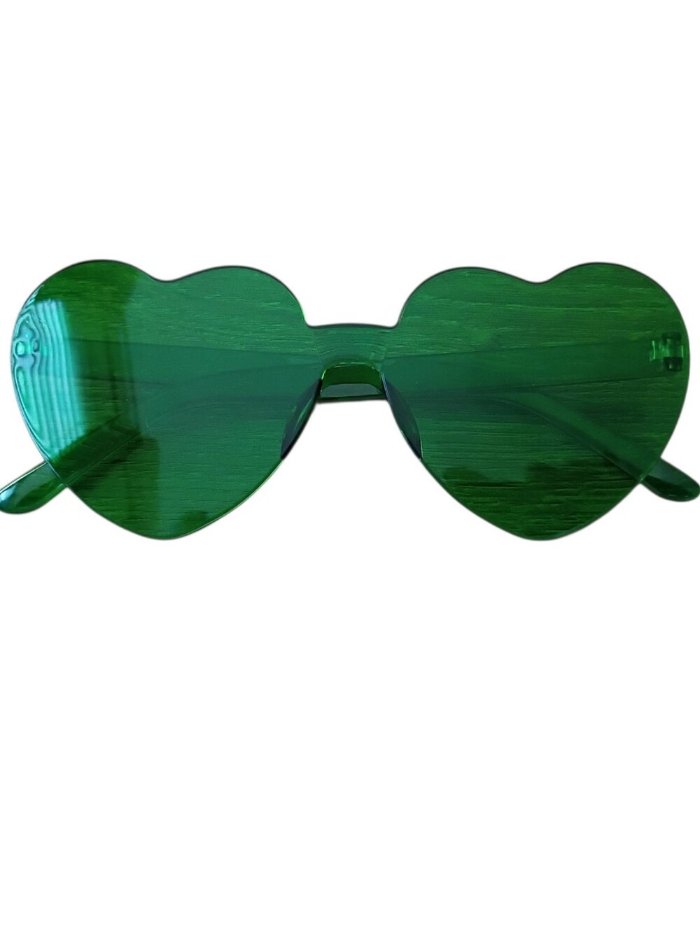 Green Heart-Shaped Sunglasses - Women's Fashion Accessory